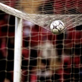 Hamann quits as Stockport manager